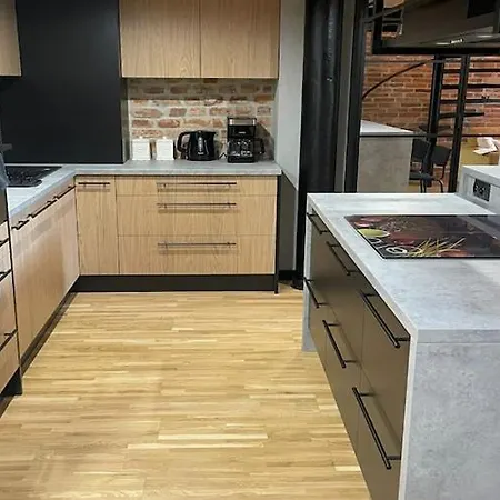 Comfortable In Apartman *