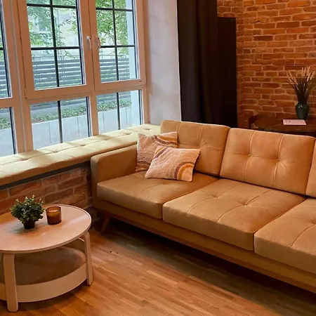 Comfortable In Апартаменти Лодзь