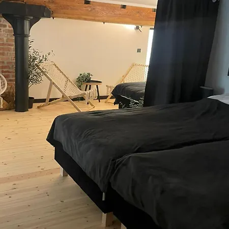 Апартаменти Comfortable In *