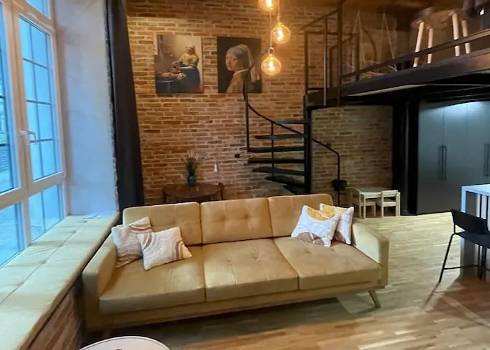 Comfortable In לודז'